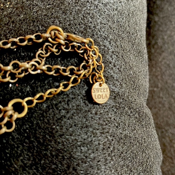 Sweet Lola Necklace - Picture 3 of 4